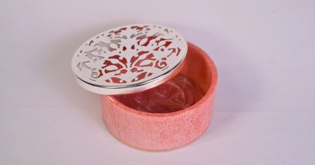 Handcrafted Home D&eacute;cor That Adds Artistic Value