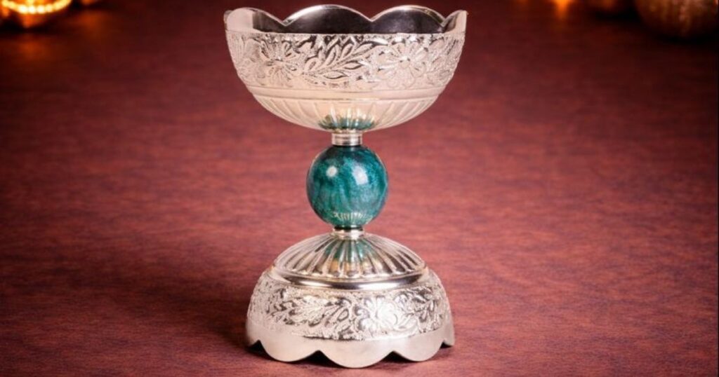 Dry fruit gift box for corporate and festive gifting needs