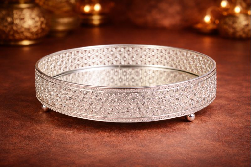 Wedding hampers online curated for premium wedding gifting